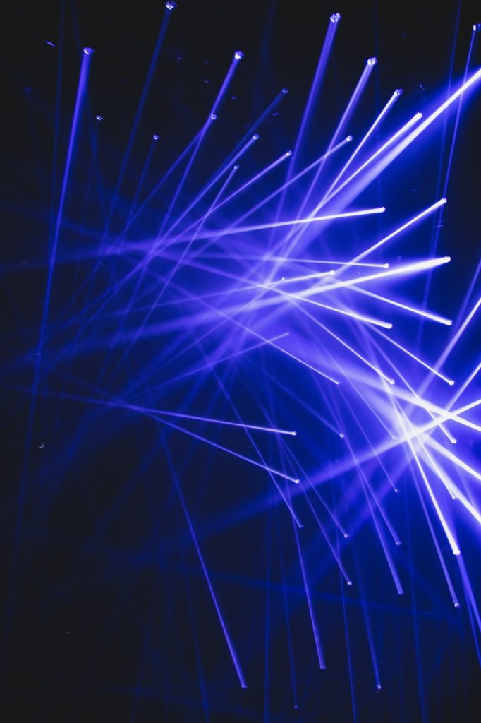 raphaël lefebvre producteur de spectacle organisation événement vhr logistique tournée